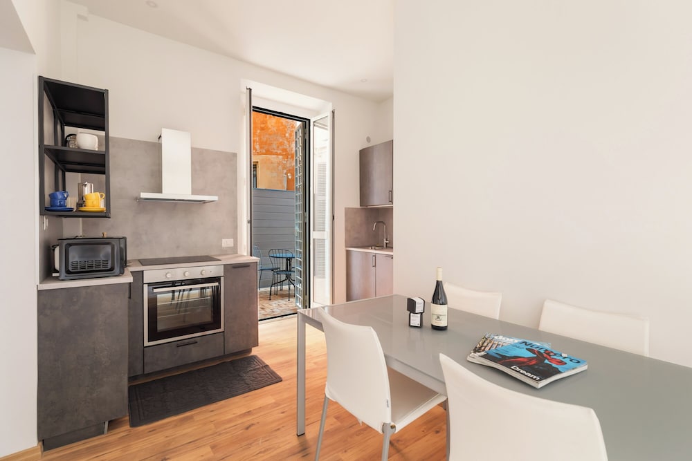 Vatican Beautiful 2Br Apartment With Terrace