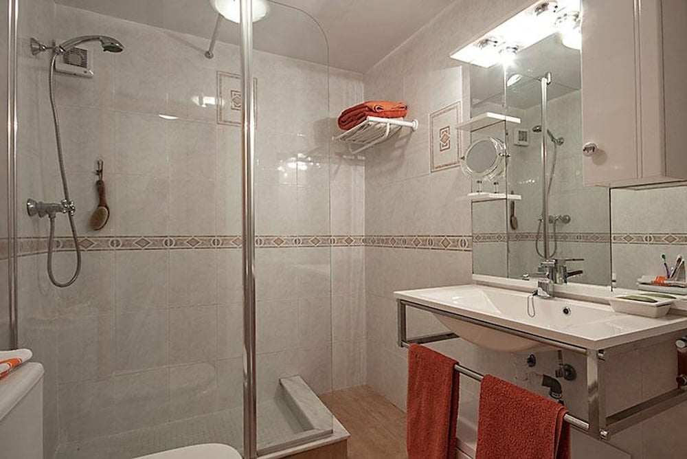 Villa Sol in J vea With 2 Bedrooms and 2 Bathrooms