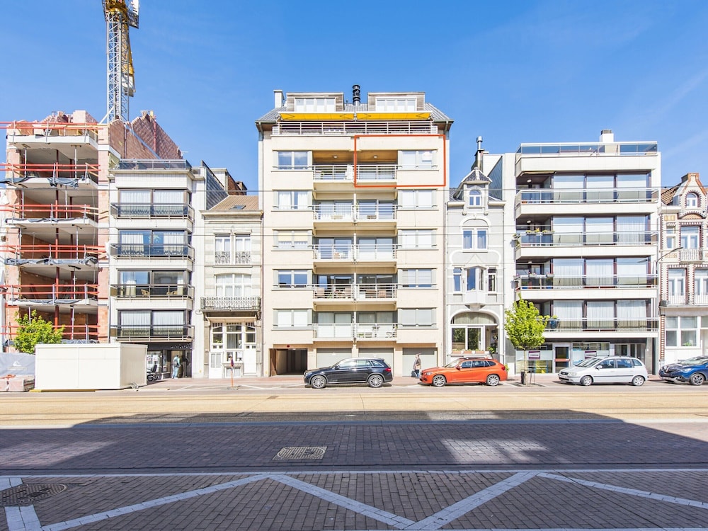 Apartment Close to the Downtown