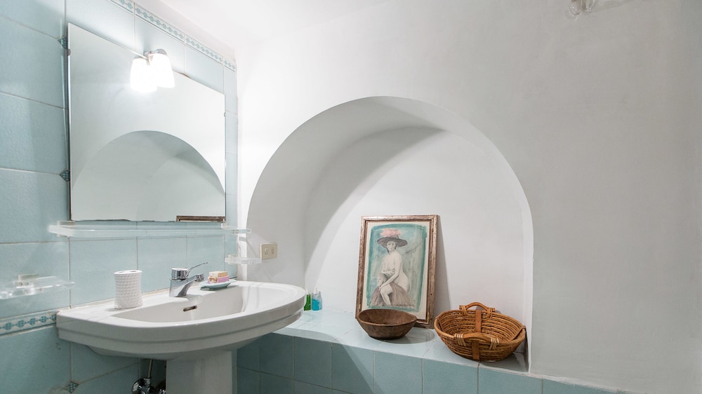 Rental In Rome Monti Apartment