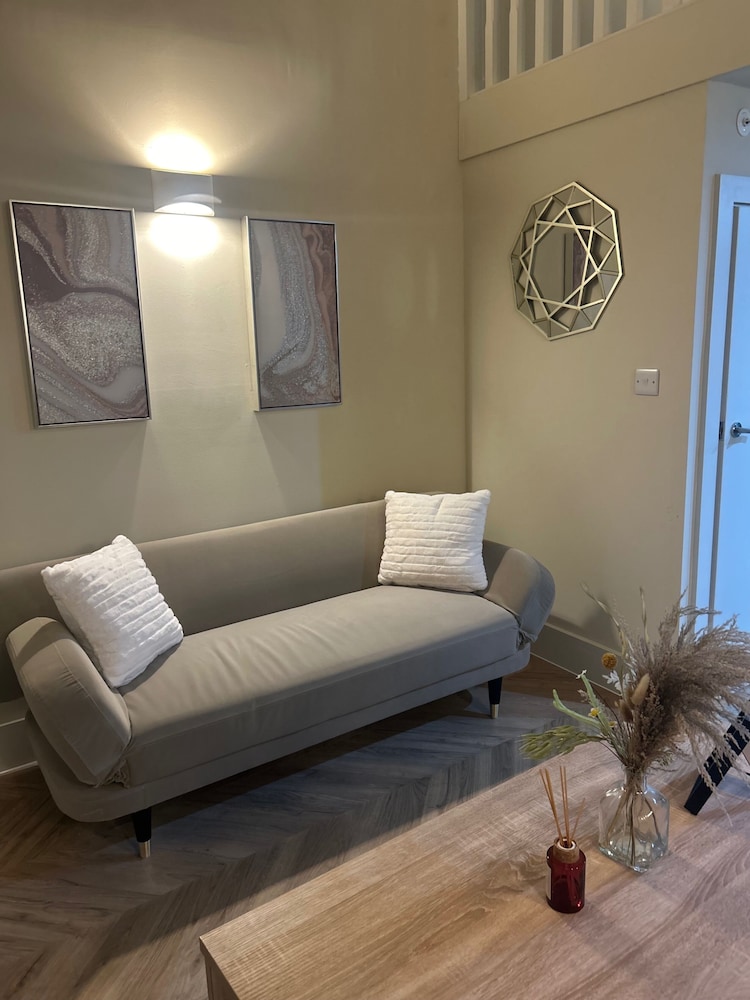 Apartment - Parking - Pet Friendly - City Centre