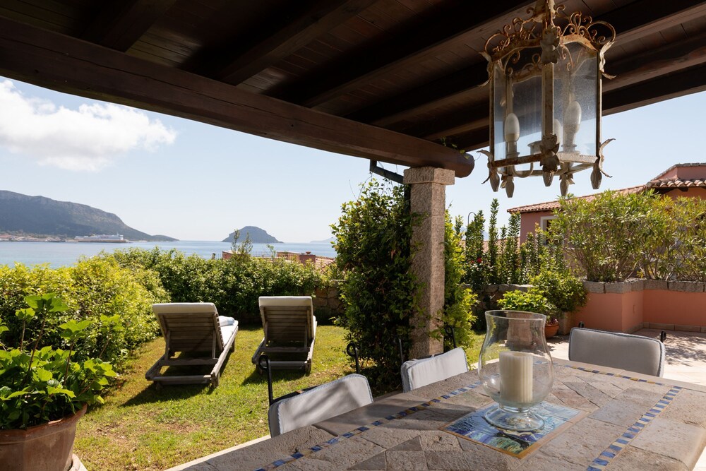 Casa Acqua e Pietra by Wonderful Italy