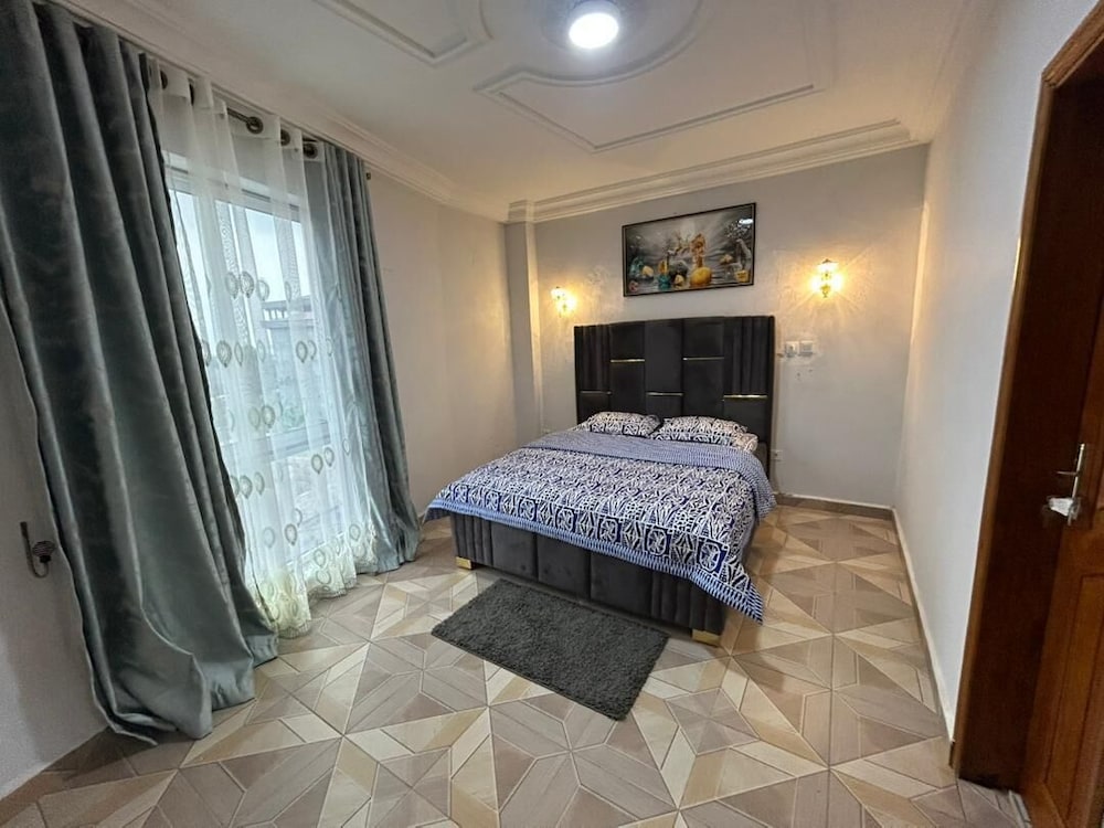 Serenity Heights Guest Houses