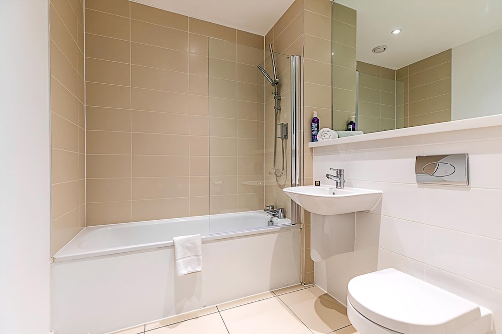 Stepney Green City Apartment