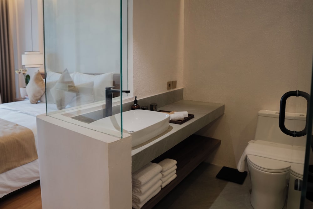 Kaiarasa Villas and Suite