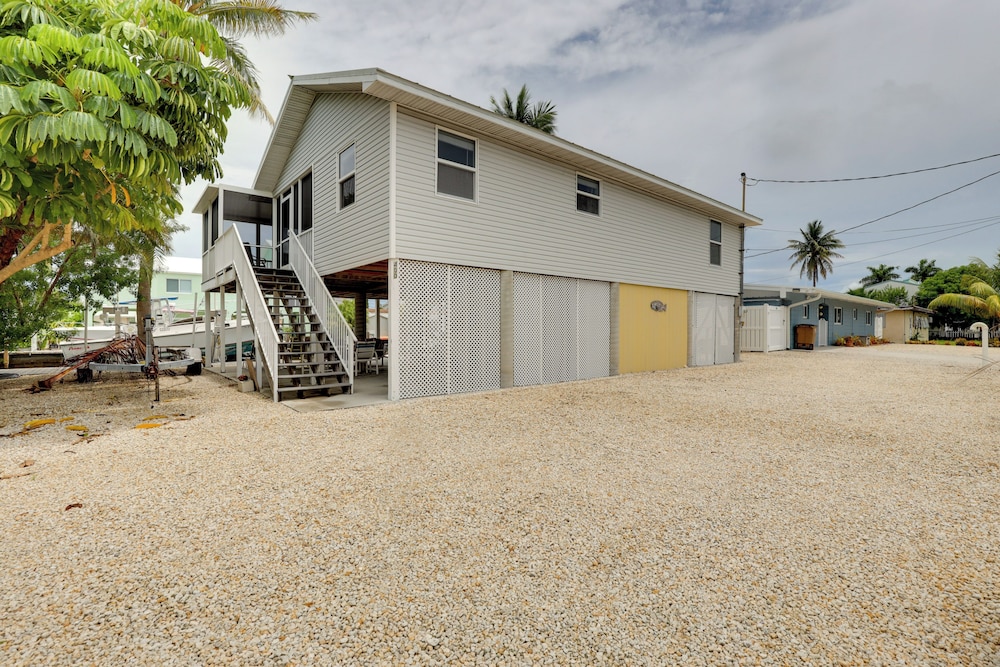 Canal-front Florida Keys Home w/ Private Dock