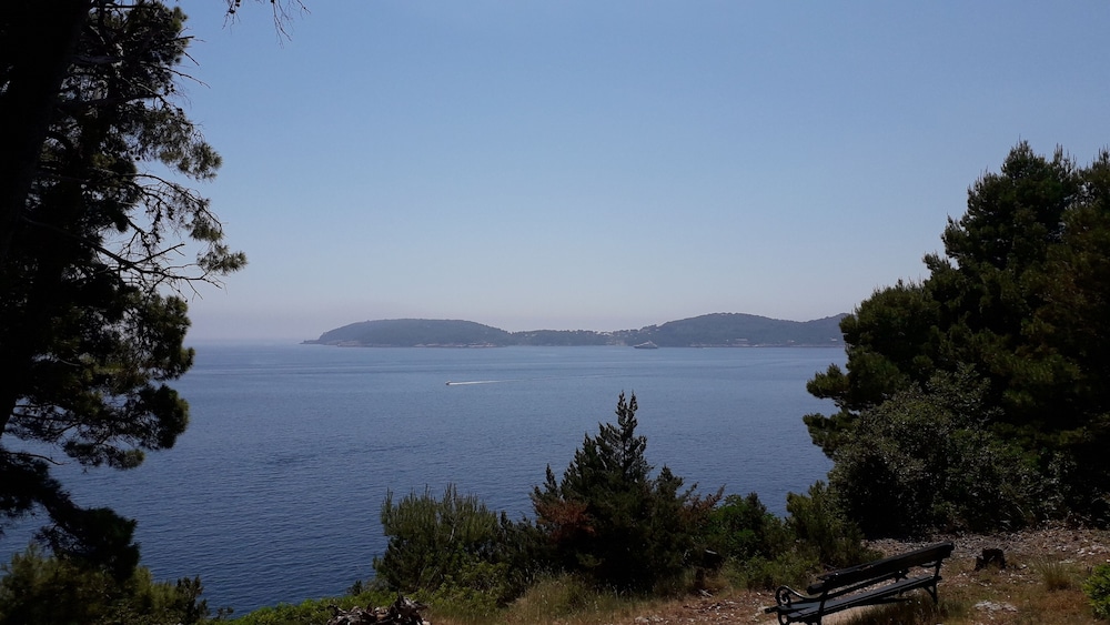 Room-wonderfull View to the Entire bay o