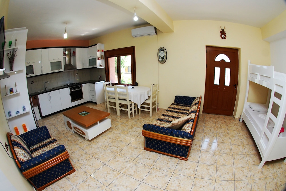 Vila Renato