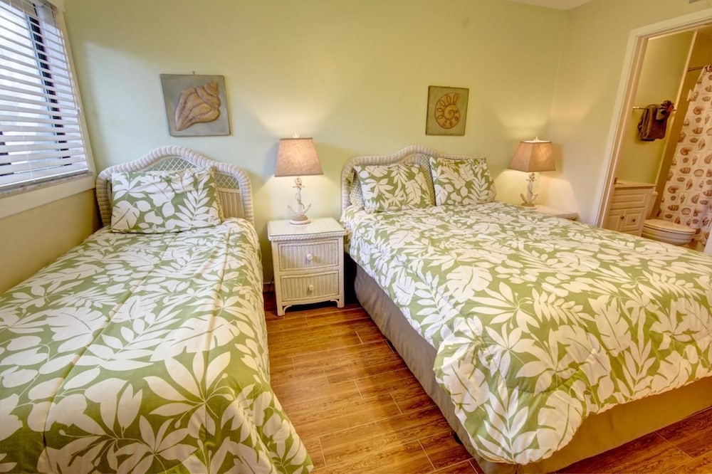 Hibiscus C102 [2/2] Free Activities! & Oceanview Wifi 3 Pools view 3