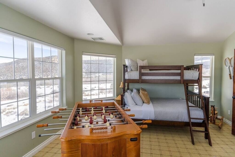 Lone Eagle Haven 3 Bedroom Home