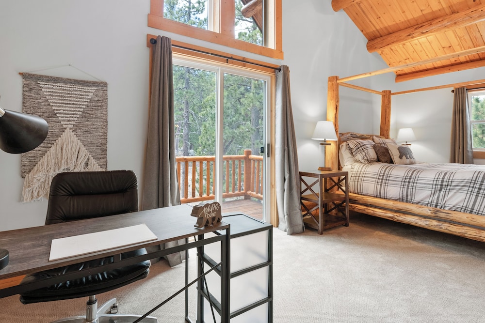 Lakeview Lodge view 5
