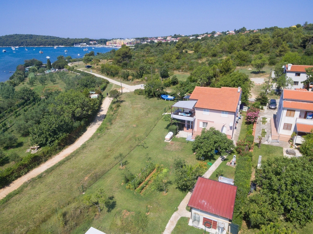 Holiday Apartments Volme