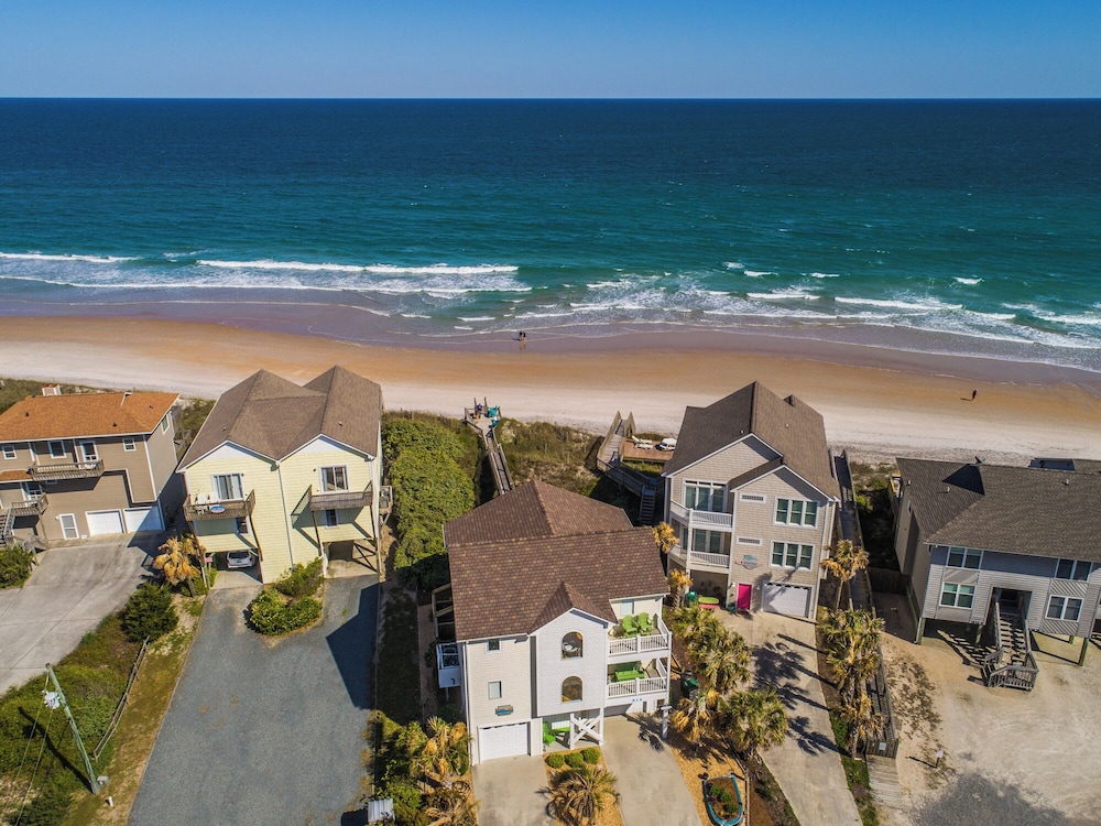 10,000 Reasons by Topsail Realty