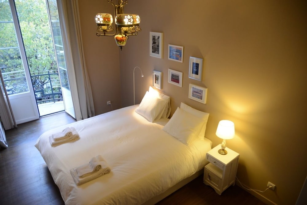 Jo's Place