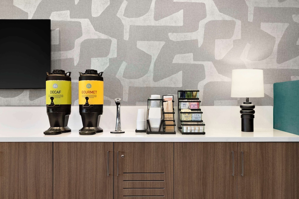 Home2 Suites By Hilton San Juan