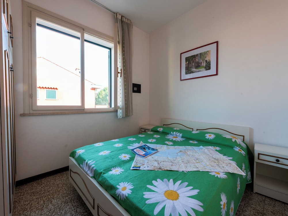 Townhouse With Garden and Pool in Bibione