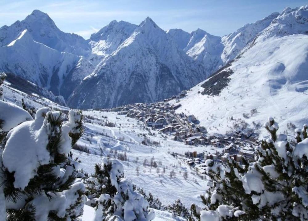 Chalet With a Fireplace at 500m From ski Lift