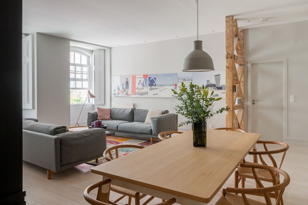 Bairro Alto Apartments by linc