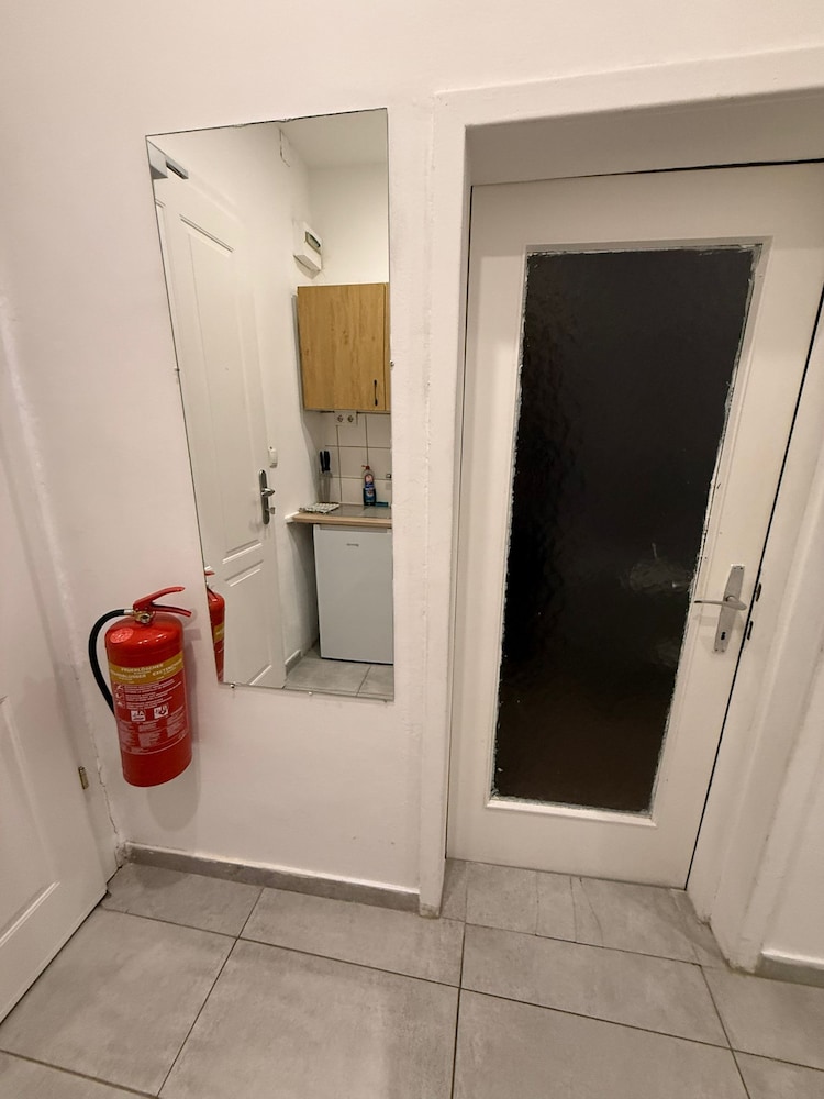 Affordable 2BR Apt 10 Min to Westbahnhof