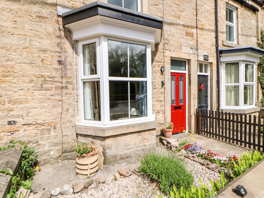 Hawthorne Cottage