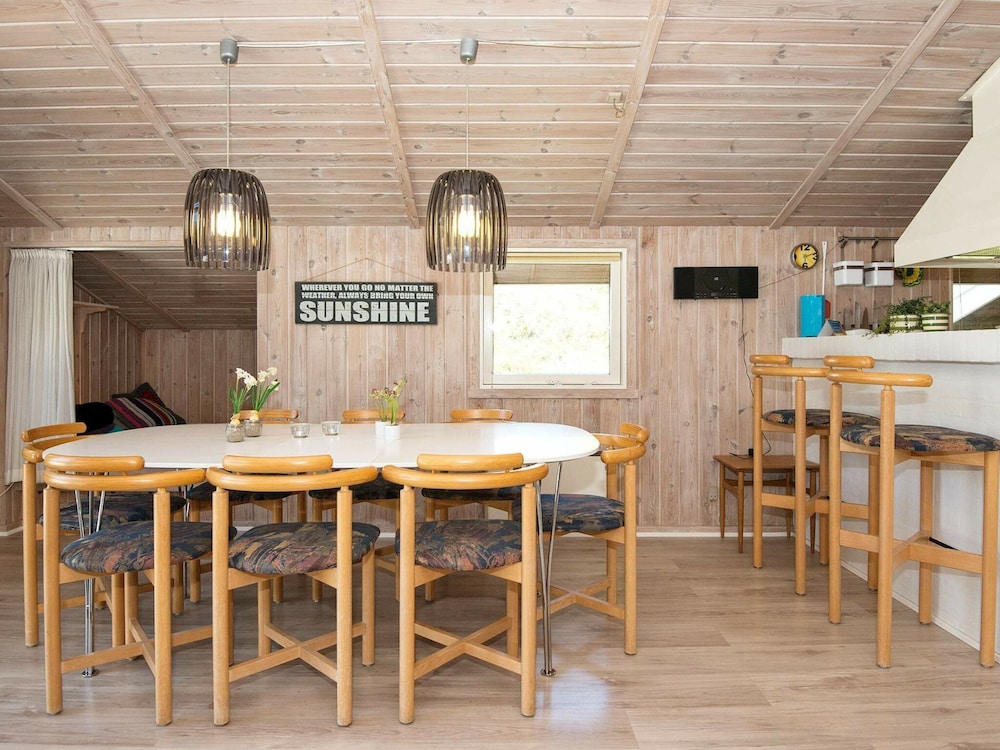 8 Person Holiday Home in Romo view 4
