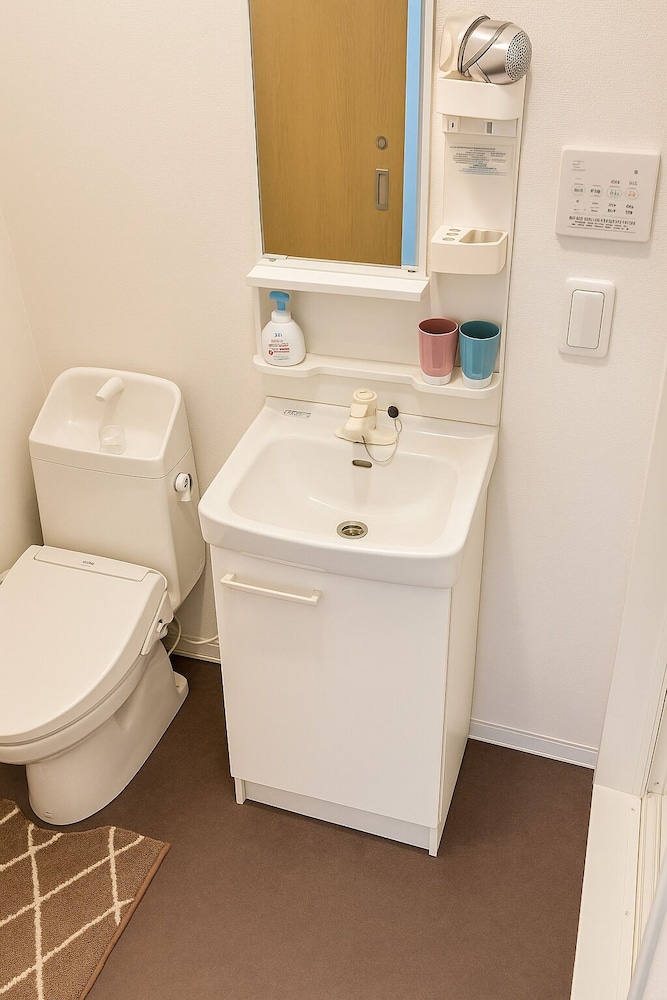 YM Hotel-Sugamo