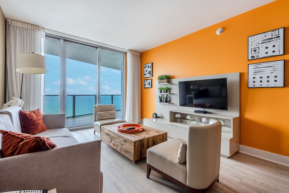 Luxury Living on the Beach w/ Resort Amenities! - Image 3