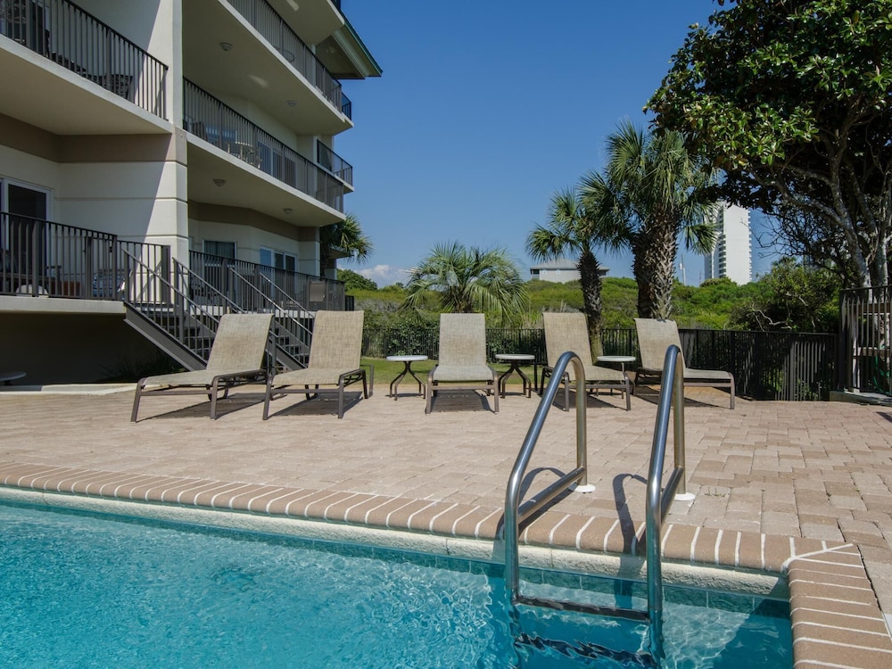 Legacy 104 view 3