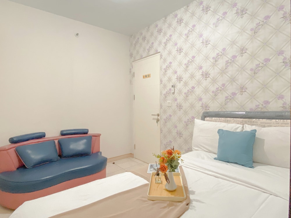 Comfort Living 2Br Springlake Summarecon Bekasi Apartment