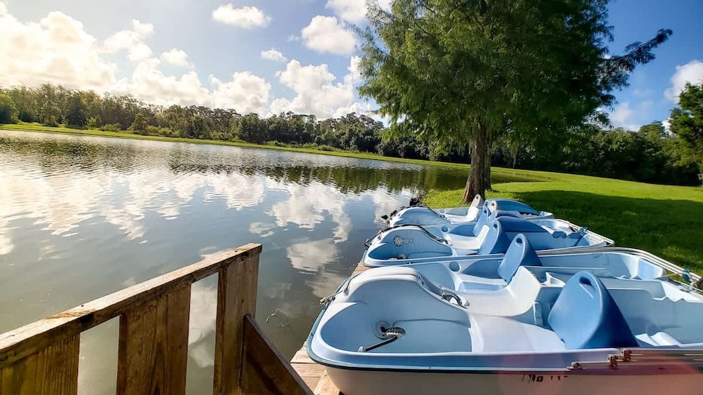 Relaxing 3BR Haven for 8 at Seven Dwarfs