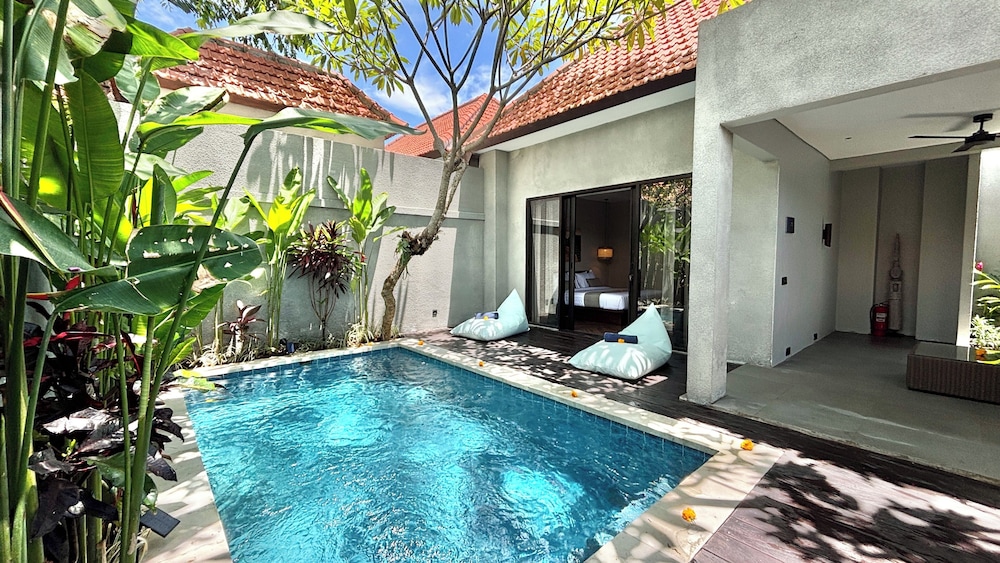 Le Ciello Resort Canggu Batu Bolong