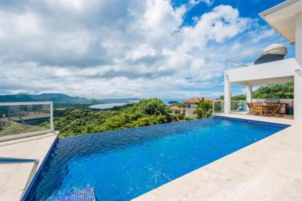 Breathtaking Oceanview Retreat With Infinity Pool in Playa Potrero Villa Blanca