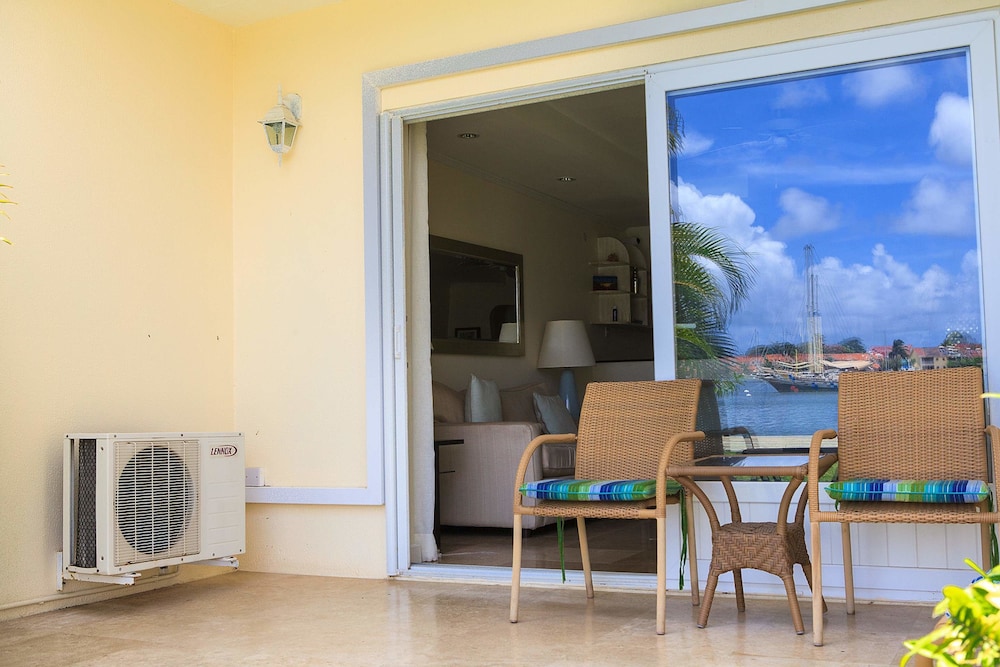 14 Bay View