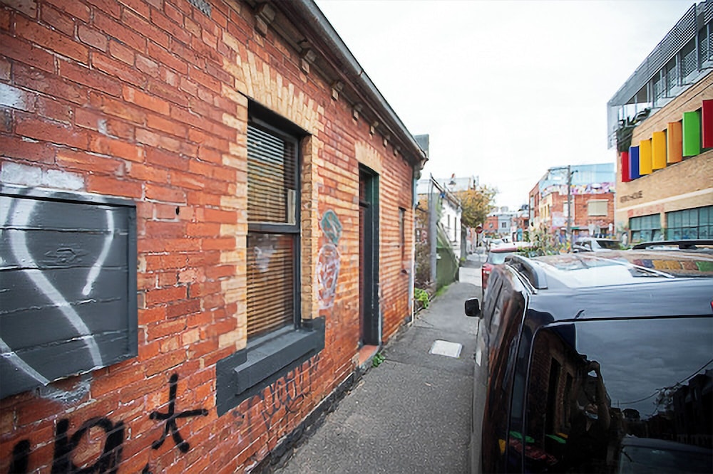 Fitzroy cottage-10pax. 10mins City CBD