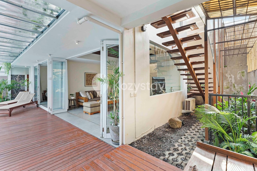Ombak Villa by Kozystay - Canggu