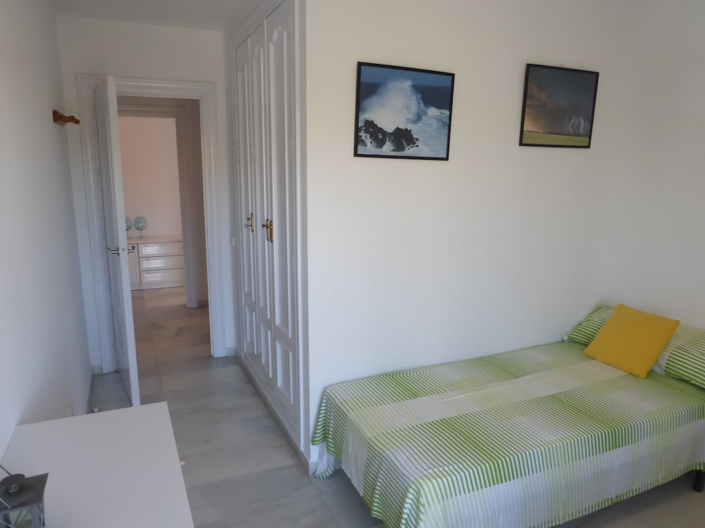 Nice 2 Bedroom Apartment