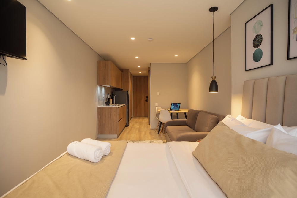 Edificio QO 97 By Jalo
