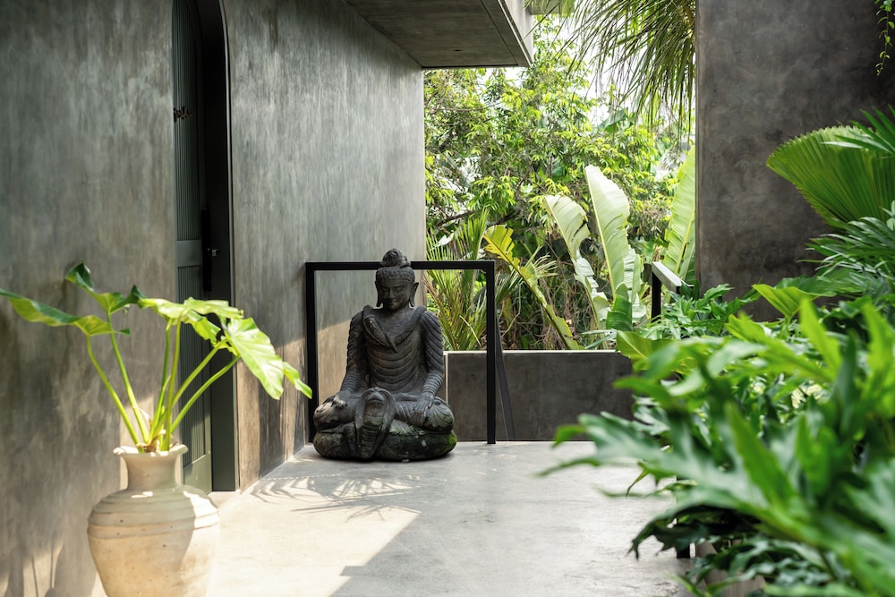 The Mystik Loft Serenity