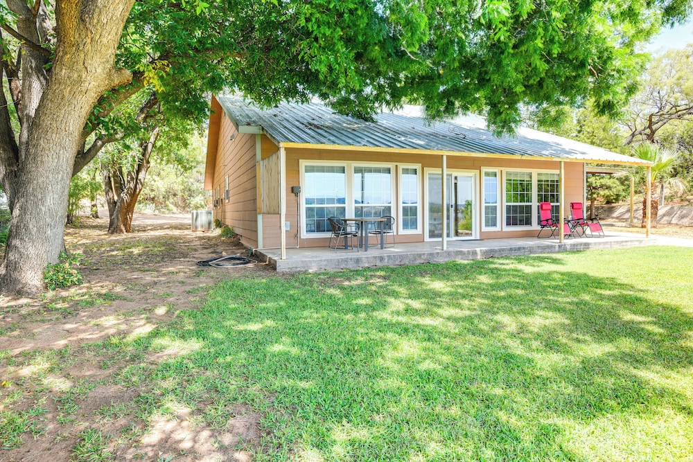 Sweetwater Lake House w/ Covered Patio! view 5