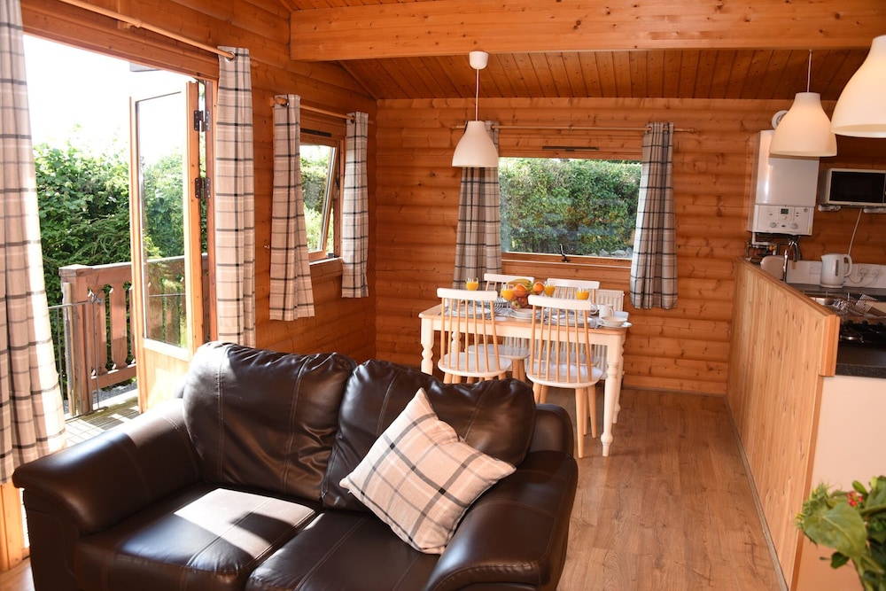 Tawny Owl Lodge