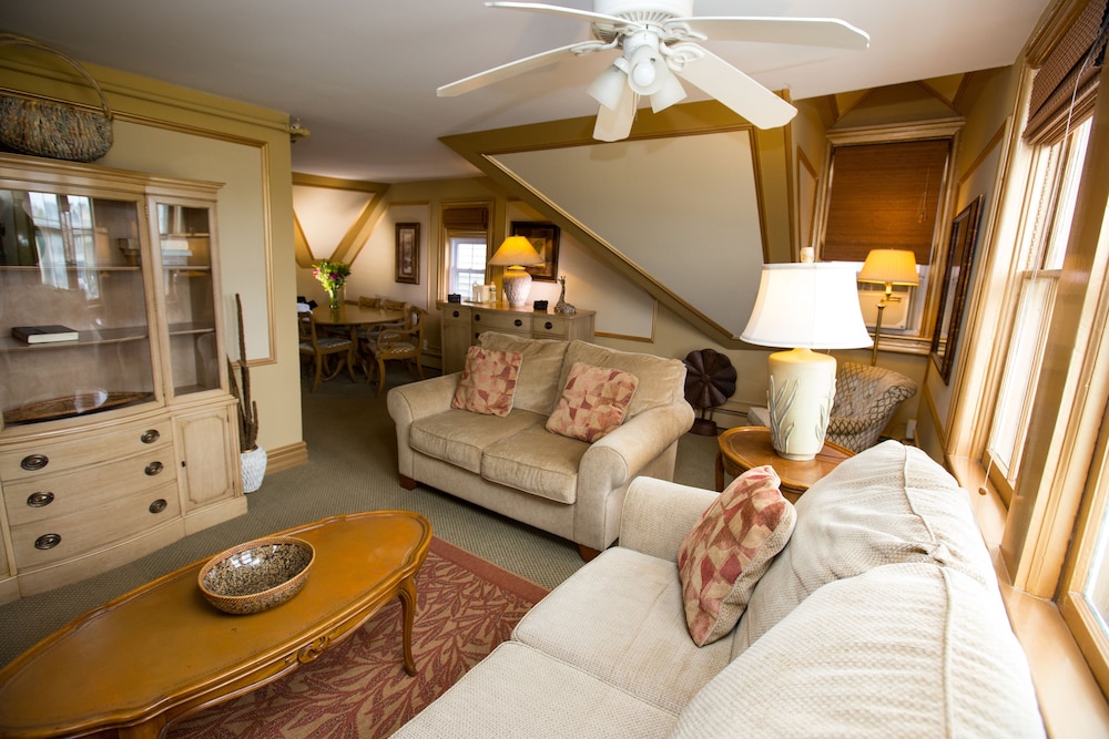 Ocean View Inn