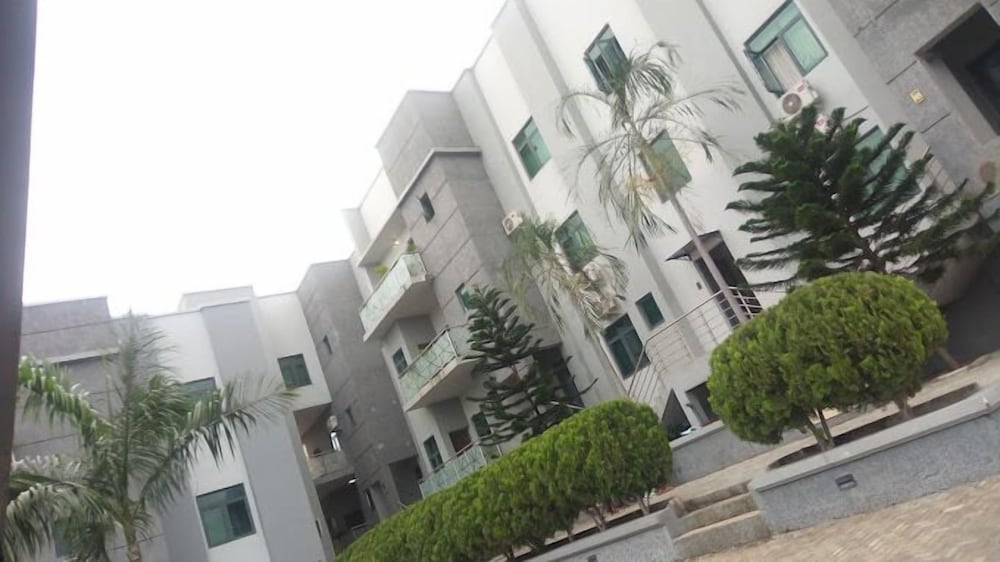 Bizzare Luxury Apartment