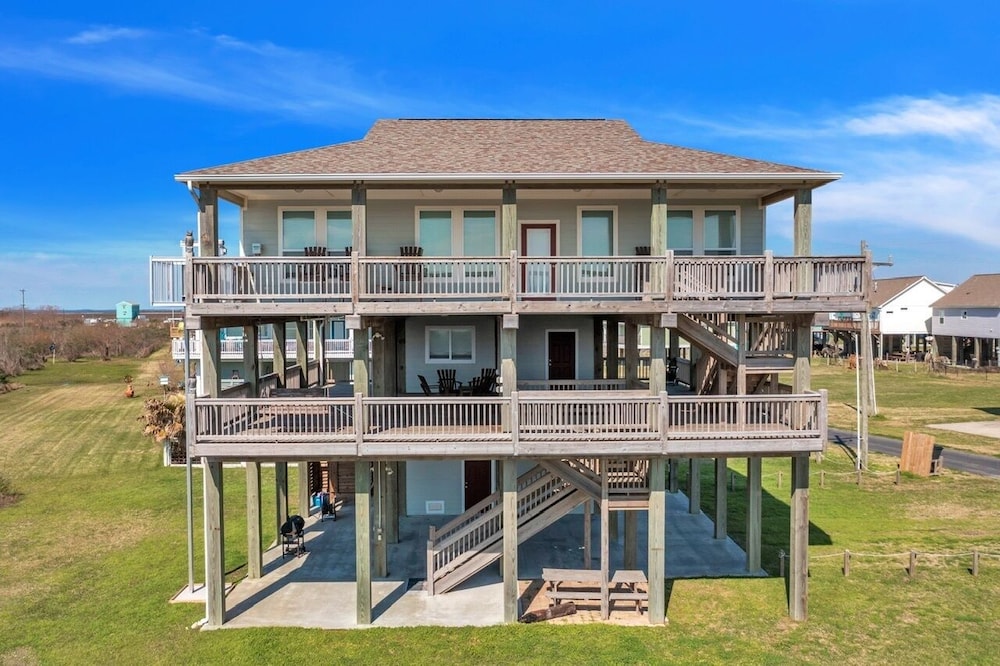 La` Bella Vie 3 Bedroom Home