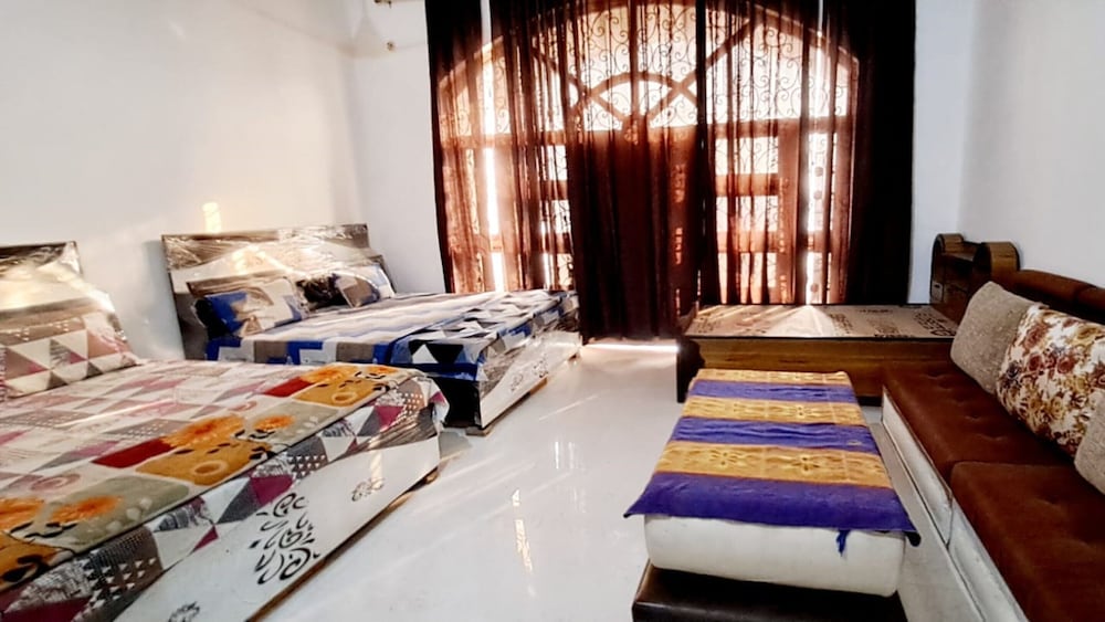 Lord Krishna Home Stay Mathura