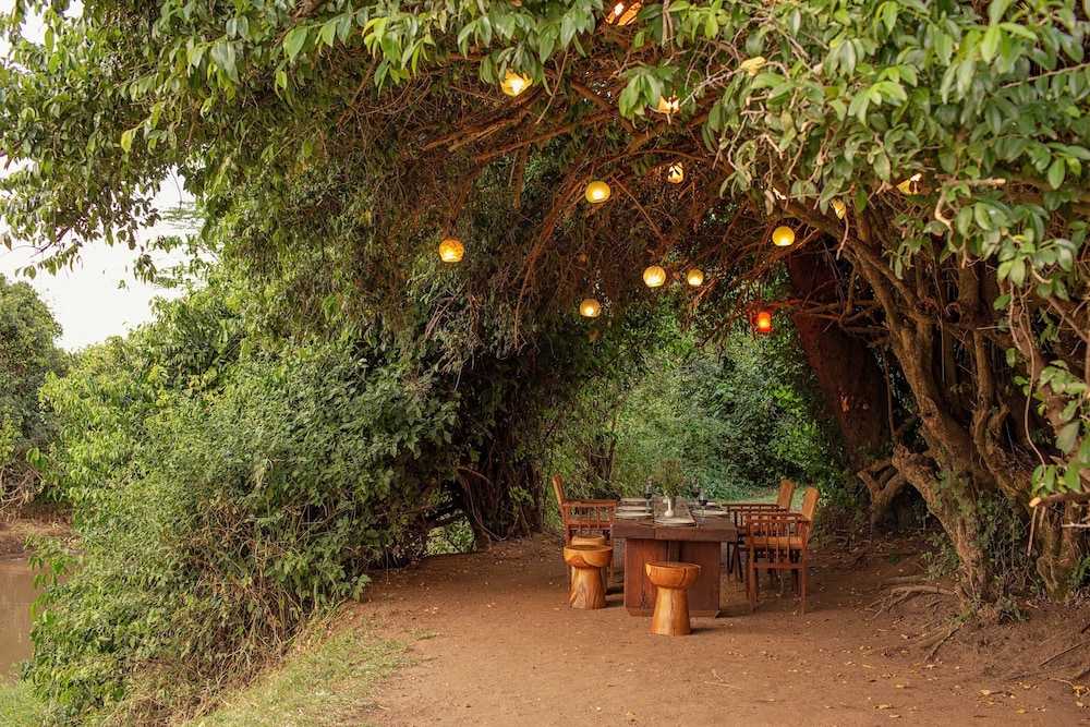 Olengoti Safari Camp - East Africa Camps