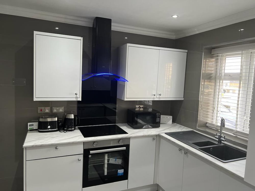 Modern Executive 2-bed Apartment in London
