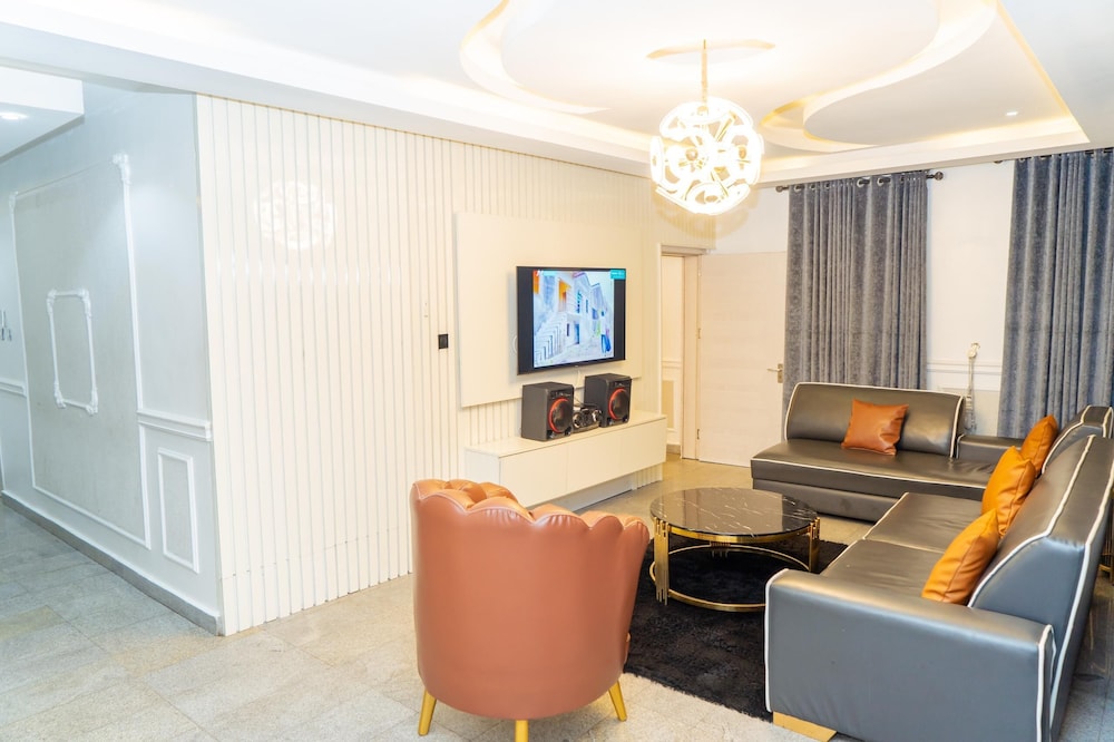 BT Luxury Apartments