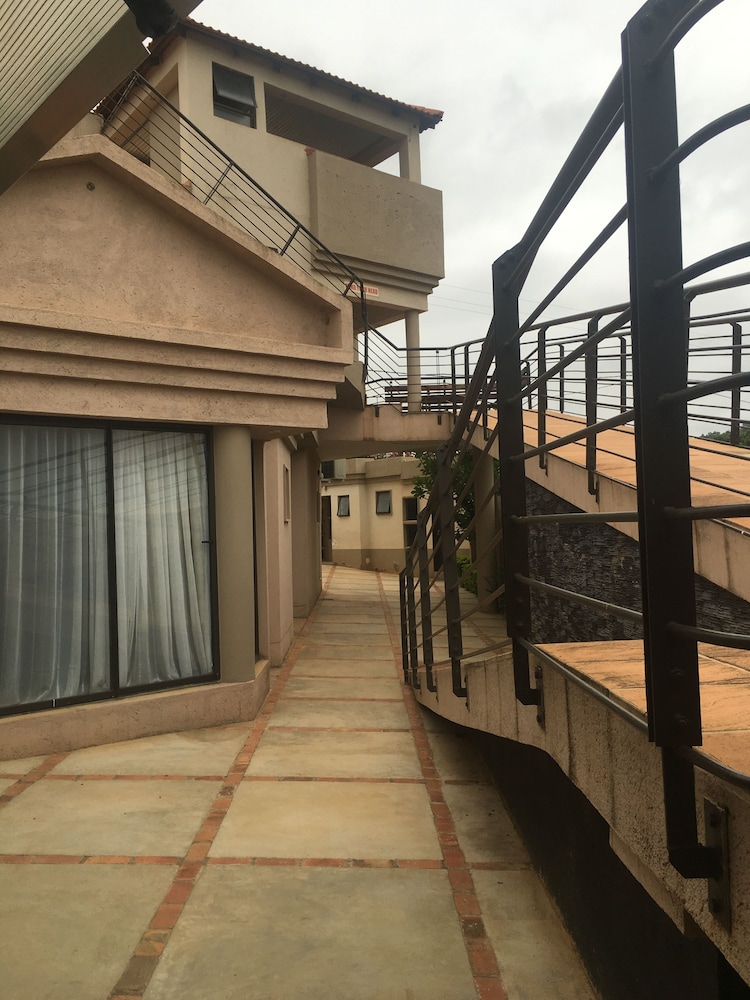 Valley View Lodge