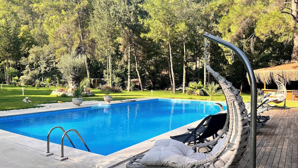 YUSALİS GARDEN HOTEL