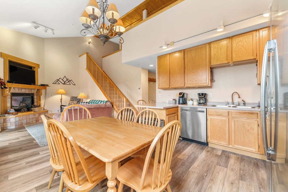Buffalo Ridge Village #314g